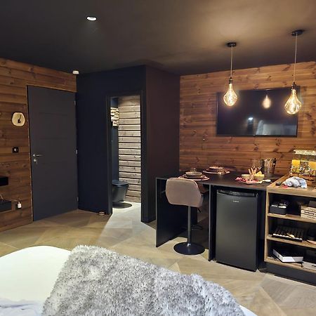 Le Chalet Loft Spa 加来 外观 照片