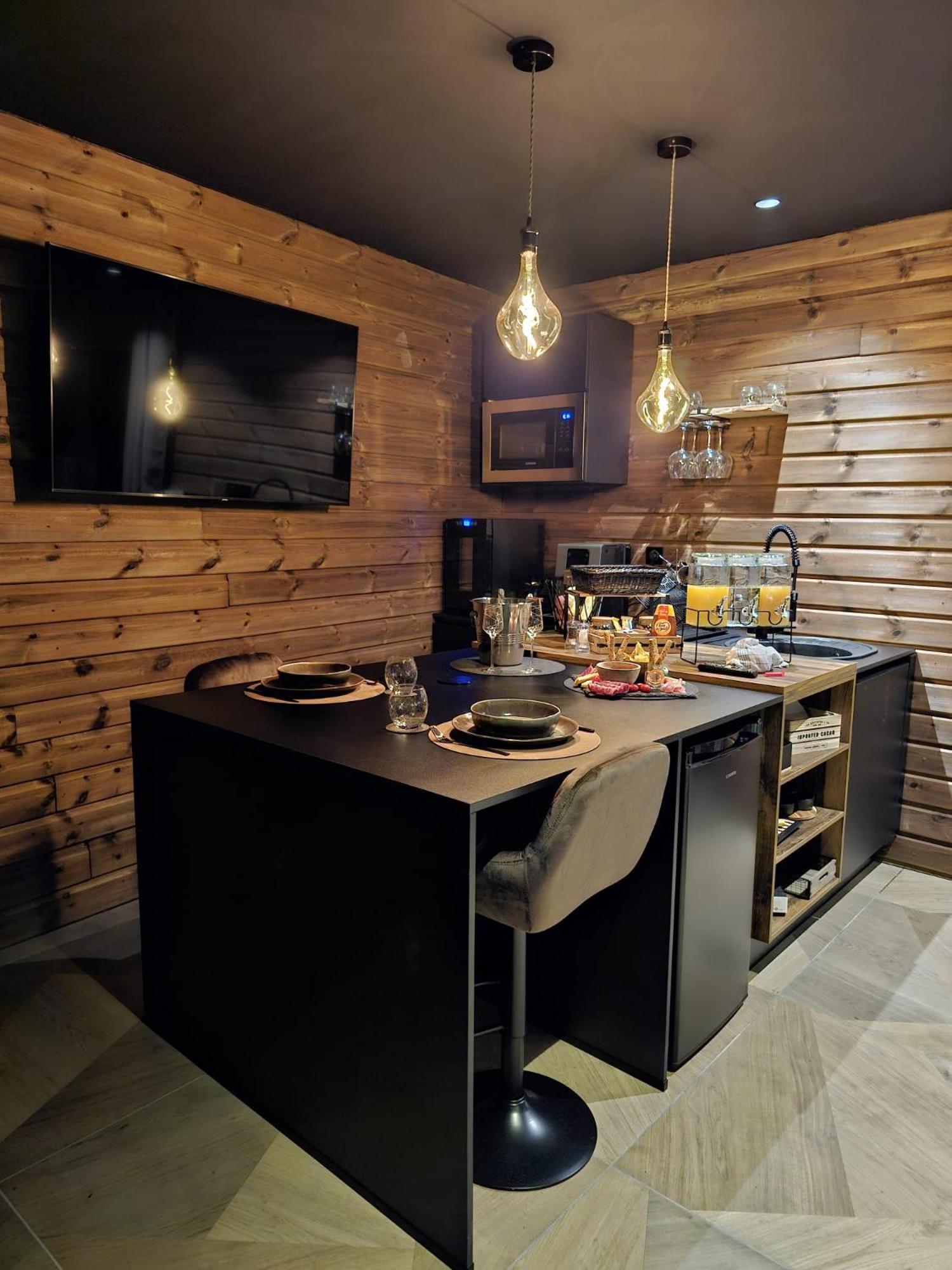 Le Chalet Loft Spa 加来 外观 照片